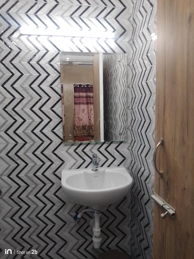 Season 4 Residences - 1Bhk Furnished Apartments Ченай Екстериор снимка